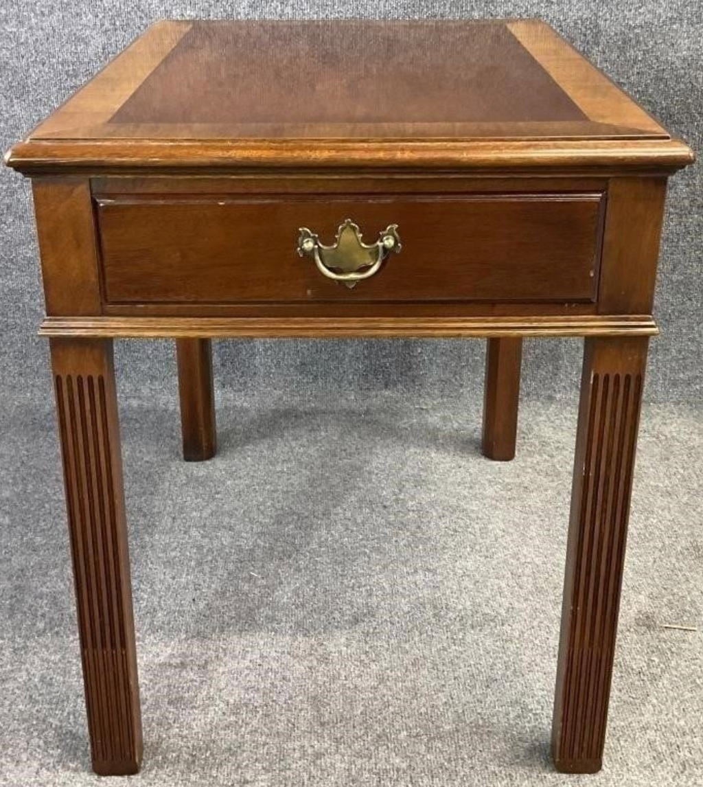 Vintage Hickory Banded Mahogany Side Table – James River Collection – Traditional Accent Table – Classic American Craftsmanship