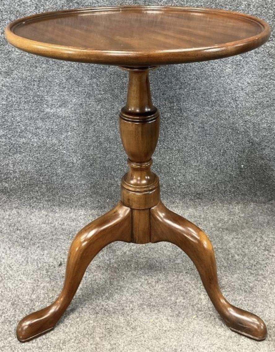 Henkel Harris Mahogany Plant Stand | Vintage Pie-Crust Pedestal Table | Classic American Mahogany Accent Table